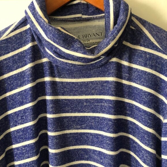 Women's Plus Size Lane Bryant Hacci Swing Turtleneck Long Sleeve Blue 22/24 - Picture 5 of 10